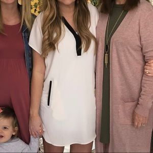 ASTR White Shift Dress w black accents